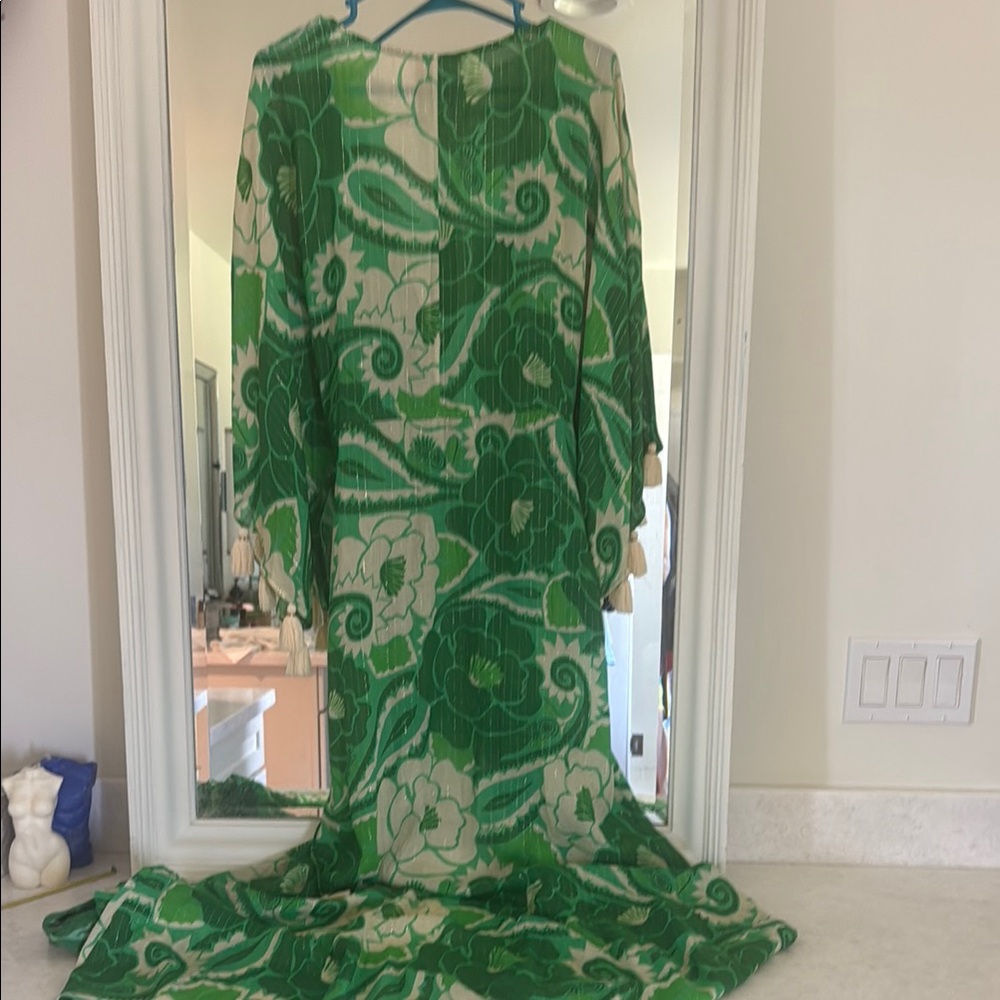 FARM Rio Green Ruffled Wrap Maxi oversized - Picture 9 of 12